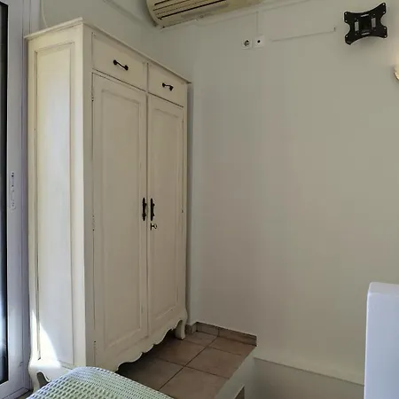 Maisonette In Olive Garden - 1km From Center Holiday home Lefkada City