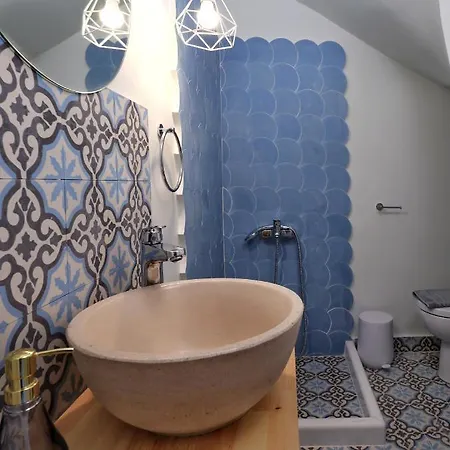 Maisonette In Olive Garden - 1km From Center *